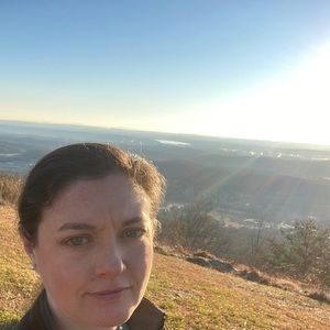 Meet your Posher, Suzanne